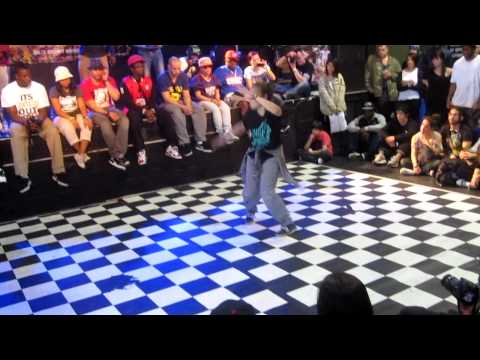 Dasha vs. Tomo - house semifinal SDK UK Qualifier 2012