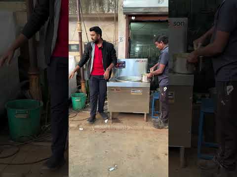 Electric kadai with stand
