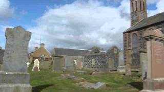 preview picture of video 'Rattray Parish Churchyard'
