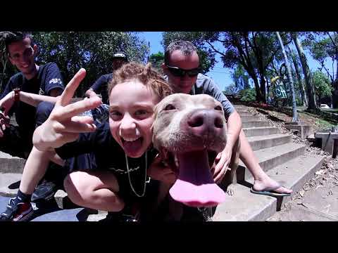 Videoclipe Família Mada