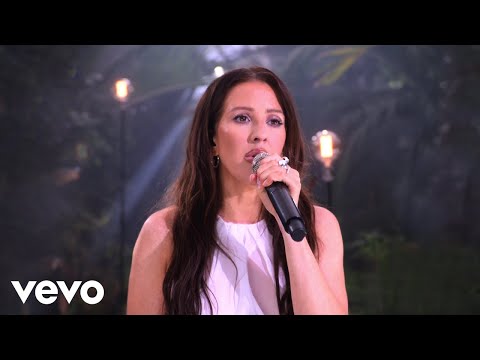 Ellie Goulding - Lights (Live at Kew Gardens 2023)