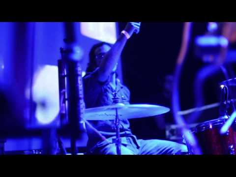 Sister Crayon - And Glass [Live @ Le Poisson Rouge, NYC]