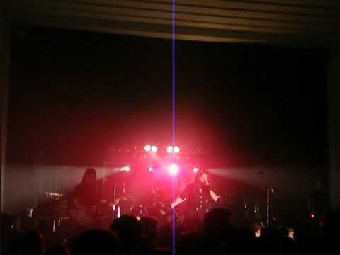 REVIVAL KABÁT MORAVA - Prdel vody