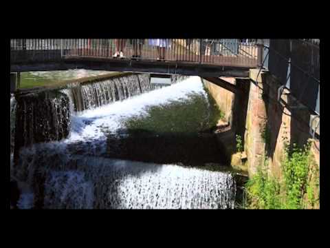 Der Wasserfall mitten in der Stadt Saarburg