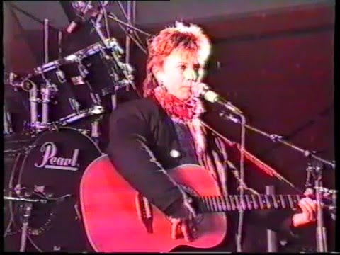 Mari Boine Persen live at  at Midnattsrocken 1986,  Lakselv Norway