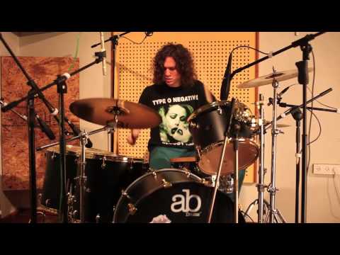 Itamar Levi and his Ab Drums