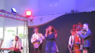 Jennifer Brown - Never Giving Up On Love, Live Marstrand 2011