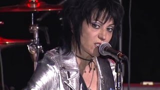 APMAs 2014: Joan Jett And The Blackhearts perform with Slash, Laura Jane Grace and Billy Crooked