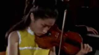Chung Trio plays Beethoven piano trio No.4