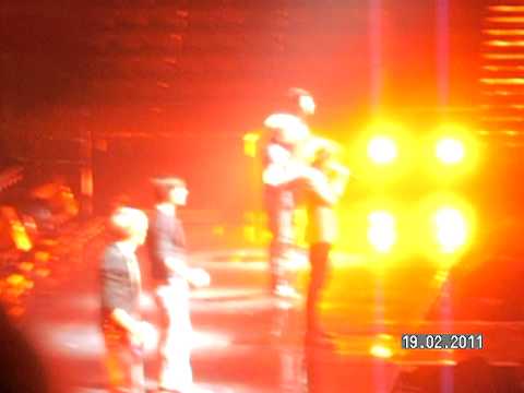 X Factor Tour 2011 One Direction Chasing Cars