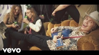 Trädgårn Music Video