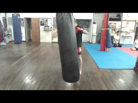 大和ジム会長 ローキック