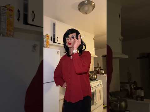 POV your Italian mom see’s your outfit and makes you change #dragqueen #comedy #acting #newjersey