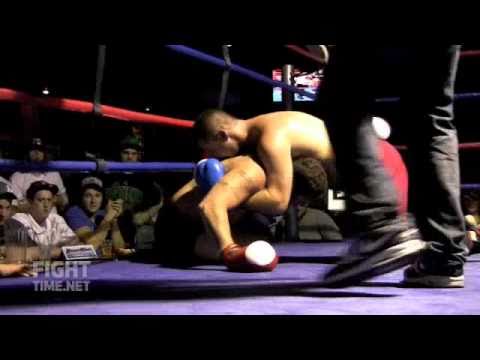 Razor Wear 1 - Ryan St-James vs André Ferland