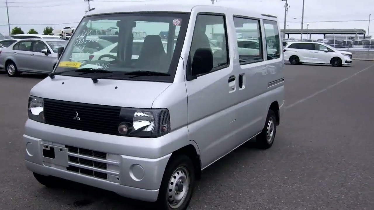 2001 Mitsubishi Minicab Van U61V (UW-6a34f1cc4da12)
