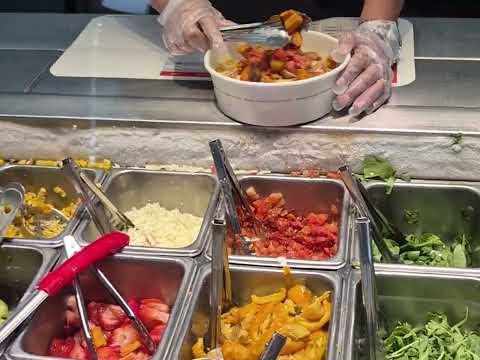 The Best Healthy Italian Spaghetti Bowl at Piado Italian Street Eats Review