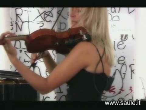 Saule Kilaite & Roberta Scarpa presentazione spring summer 2005