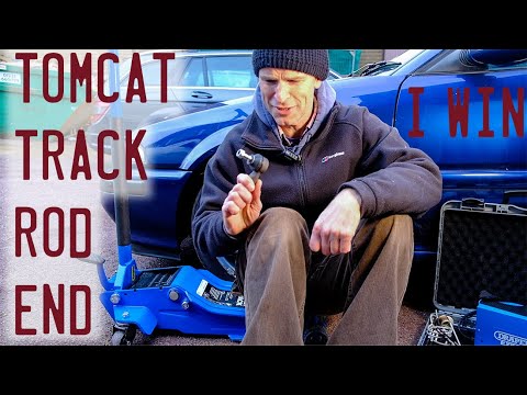 Saturday tinkering-Rover Tomcat track rod end