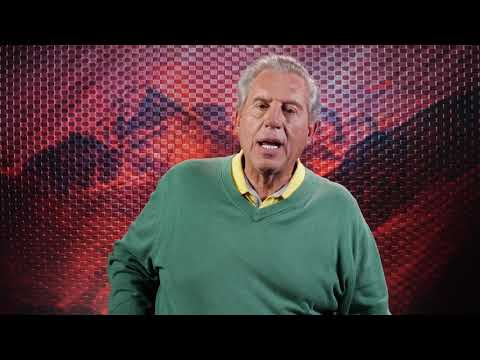 Minute With Maxwell: Leaders Don’t Play Hard to Get - John Maxwell Team