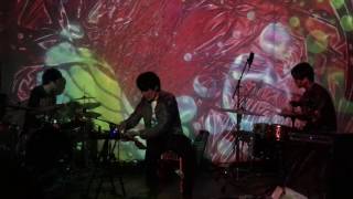 Zhang Shouwang, Wang Xu & Li Zichao - Improvised Piece for Guitar and Drums (Live at Non Plus Ultra)
