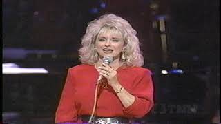 Connie Smith - &quot;Cincinnati Ohio&quot; (Opry Live 1994)