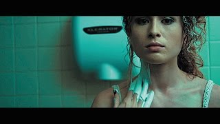 Elliot Moss – "Slip" (Official Video)