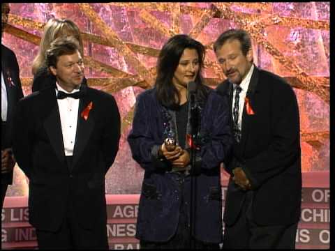 Golden Globes 1994 "Mrs  Doubtfire" Best Motion Picture Musical or Comedy