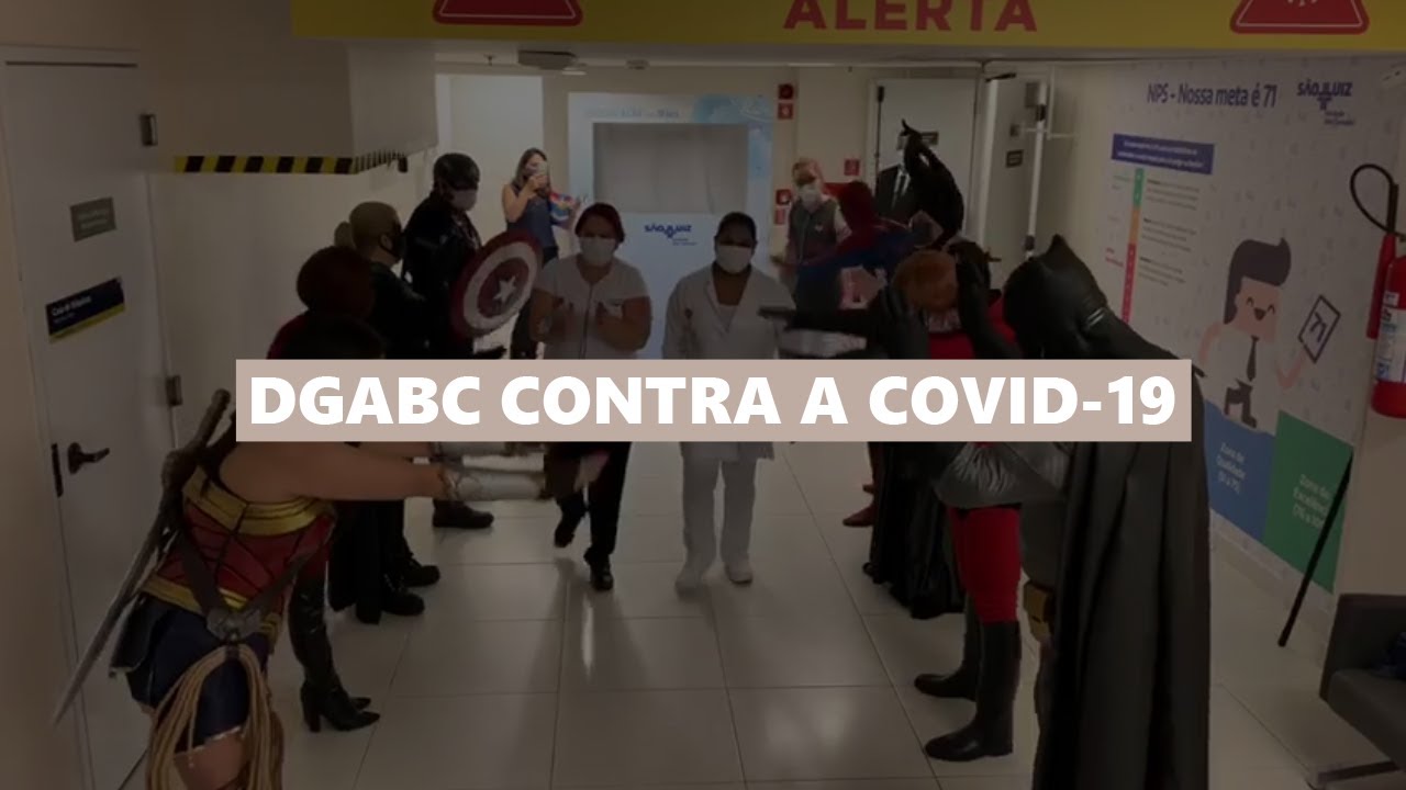 Coronavírus - Heróis fazem homenagem a trabalhadores em hospital de São Caetano