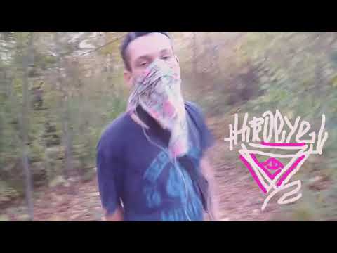 ZDECHŁY OSA - SŁUCHAM SE O SOBIE [OFFICIAL VIDEO]