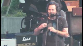 13.) Gonna See My Friend (Pearl Jam, Berlin 2010)