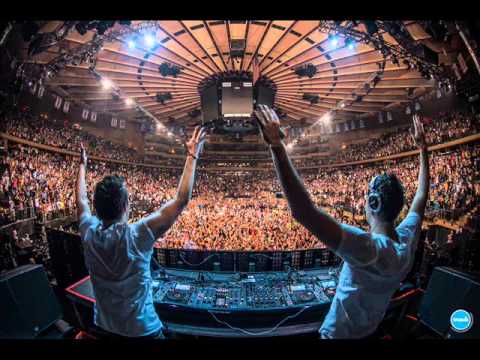 W&W vs  Martin Garrix & Julian Jordan   Thunder BFAM (FDTM Mashup)
