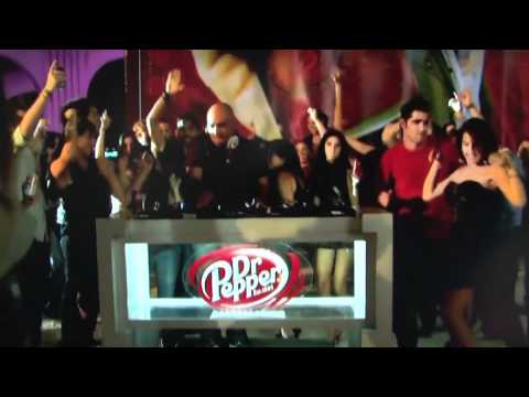 DOXAMILLION Dr Pepper- Commercial Vida 23 with Doxamillion and Pitbull