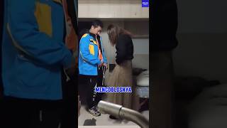 Download lagu Sister Hong the Male Predator‼️ mp3 Download lagu Sister Hong the Male Predator‼️ mp3