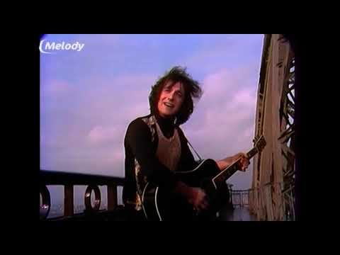 PIERRE GROSCOLAS - FLYING LOVE