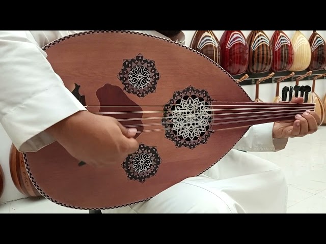 متوفر الحجز المسبق فقط عود موسيقى أحترافي نص لوكس...