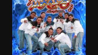 DOS EN UNO   -   GRUPO  MACAO