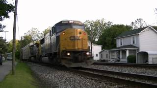 preview picture of video 'CSX SD60I w/marker lights on'