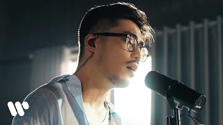 Những Chuyến Bay / Vũ. (Live Session tại Trại sáng tác Hòa Bình)