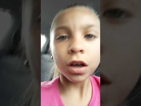 Kiahra towi llandel  badbunny  caro