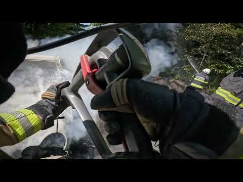 Gasilci Laško - Požar osebnega vozila - Požnica