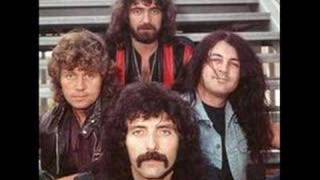 Black Sabbath - Rock N&#39; Roll Doctor (Ian Gillan Vocals)