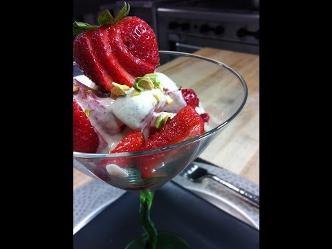 How to Make Strawberries Romanoff