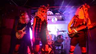 Dead Cat x3 (Grinspoon) by The Davos