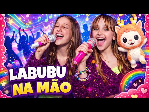 LABUBU IN HAND - Clarinha Encantada and Lavínia Joia (Official Video Clip)