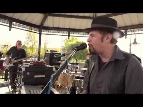 Rockin' Pneumonia and the Boogie Woogie Flu - Johnny Rivers cover - Thunder Ridge 10-11-14