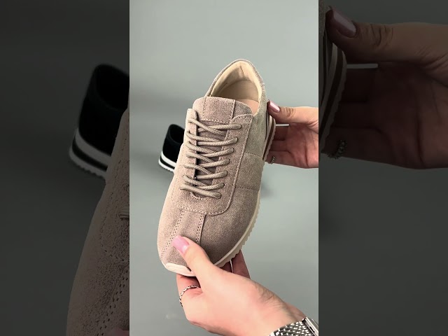 Чоботи жіночі шкіряні байка хутро 592641 Чорний Кросівки жіночі шкіряні 591462 Чорні