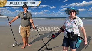 Beach Metal Detecting Florida Bracelets & Pendants | The Detecting Duo S03E37