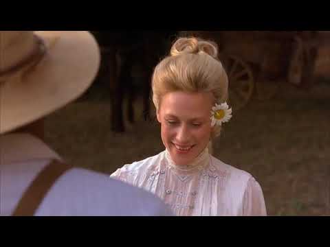 Holes Kate & Sam Kiss