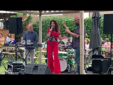 Mika Kostic & Band Showreel LIVE in Belgium