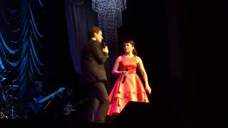 Kevin Massey & Kara Lindsay sing Frozen